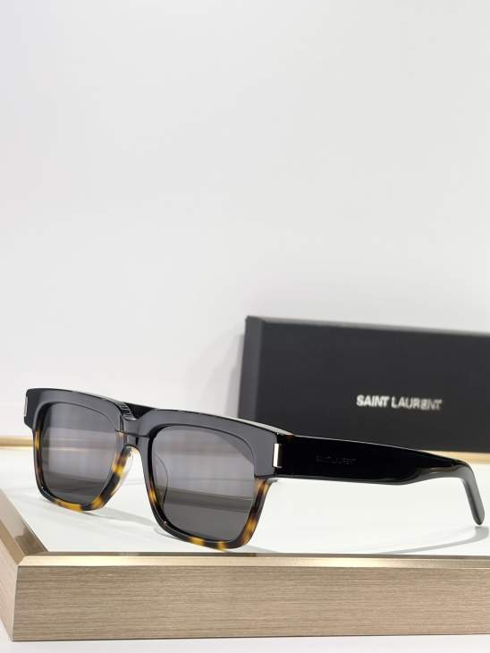 Picture of Saint Laurent Sunglasses _SKUfw76991122fw